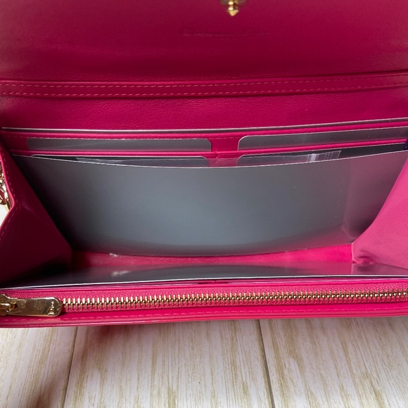 🎀Christian Dior Lady Dior Wallet On Chain🎀 - Picture 7 of 10